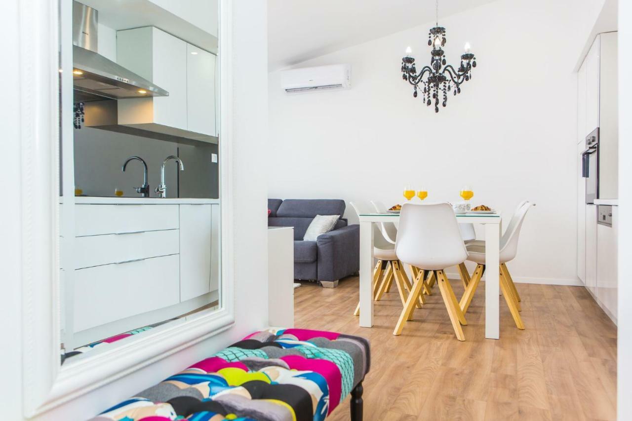Apartmani Ana Каштела Экстерьер фото