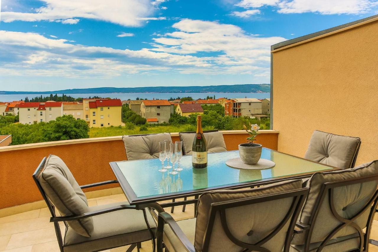 Apartmani Ana Каштела Экстерьер фото